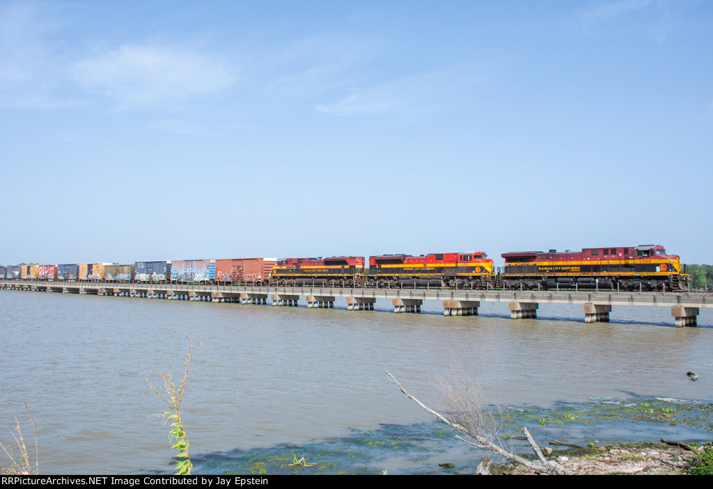 Crossing the Navidad River 4